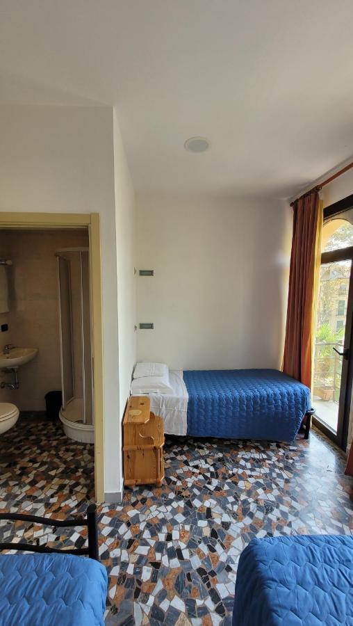 Ostello Di Vicenza Bagian luar foto